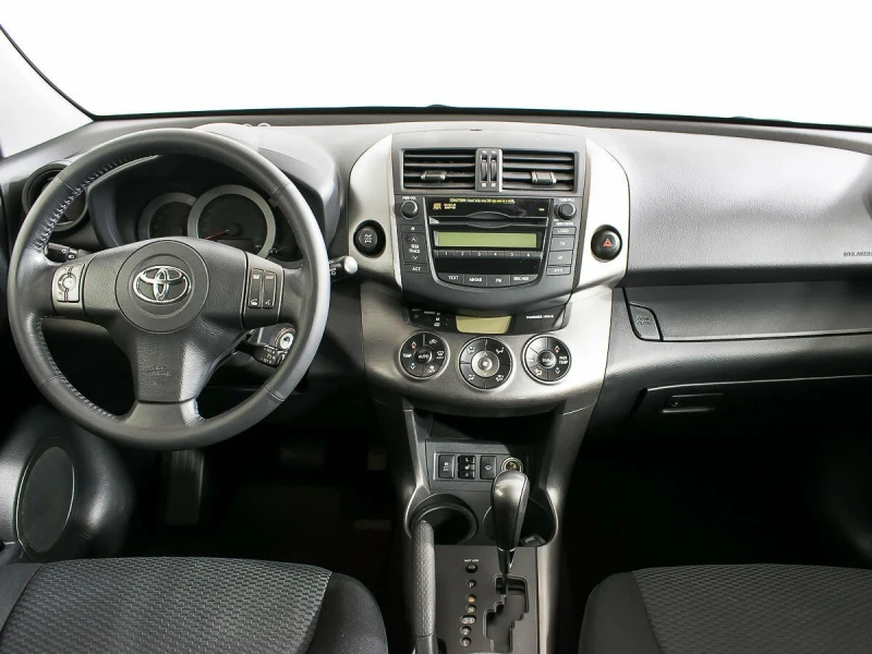 Toyota RAV4 III (2006–2012)