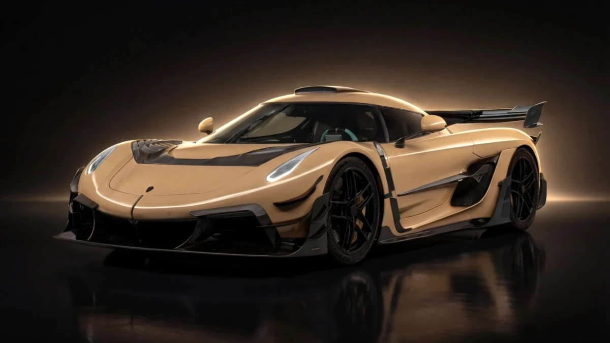 Mansory Unveils First Modification of Koenigsegg Jesko