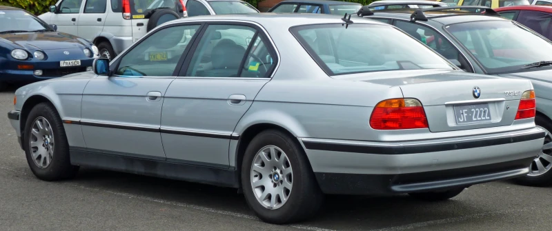 BMW 7 Series III