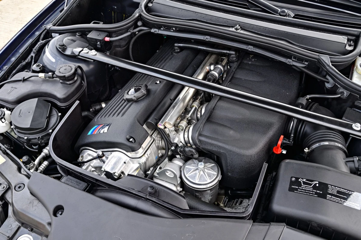 Чому саме двигун зробив автомобільні легенди легендами