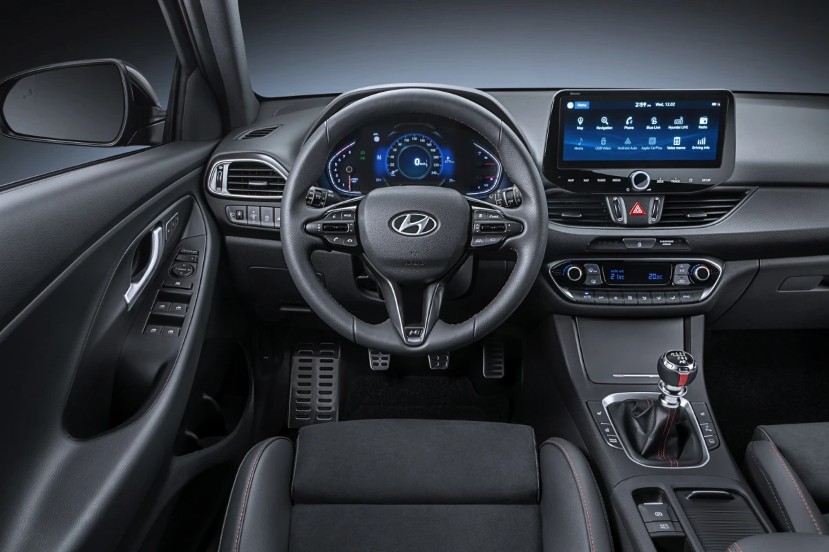 Інтер’єр покоління Hyundai i30 III (PD) (2017–дотепер) — салон, комплектації та зміни для ринку України