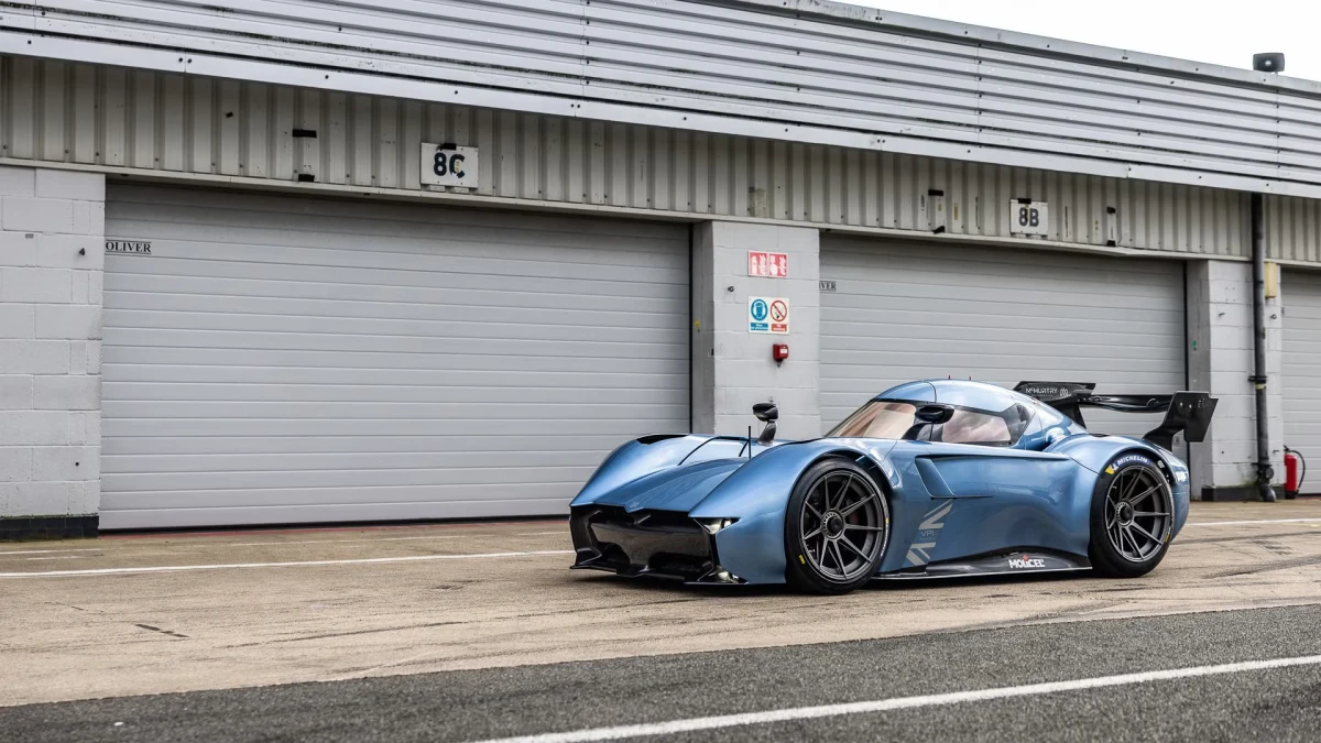 McMurtry Spéirling PURE: електричний фан-кар переходить у серійне виробництво