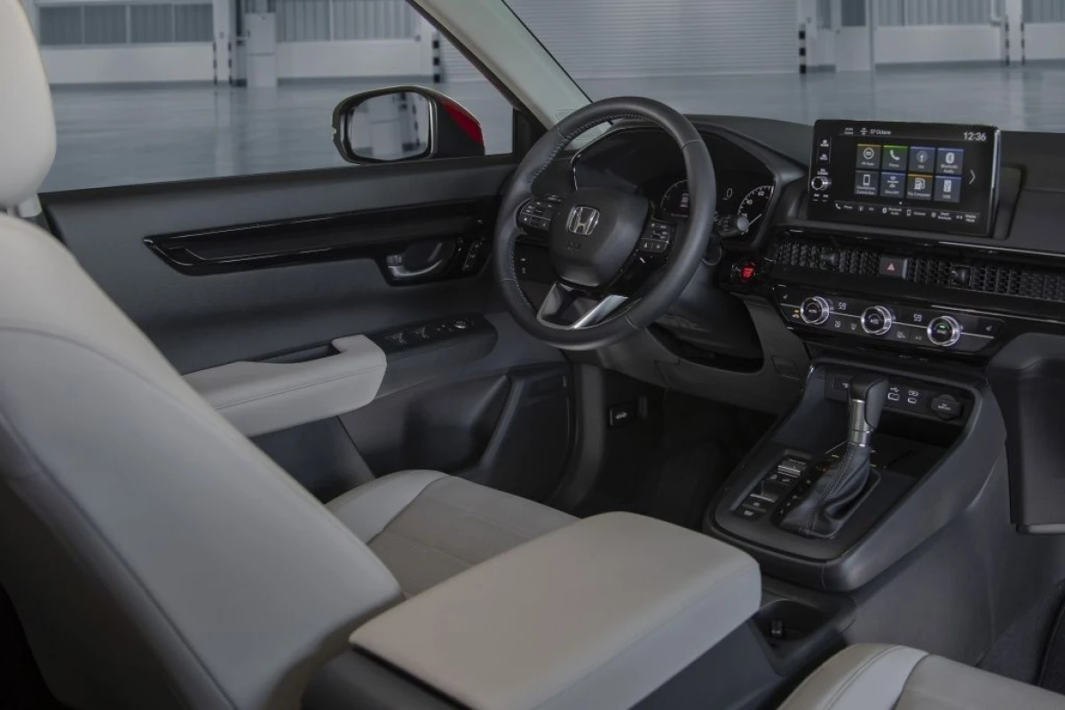 Інтер’єр покоління Honda CR-V VI (RS / RT) (2023–дотепер) — салон, комплектації та особливості для ринку Україна