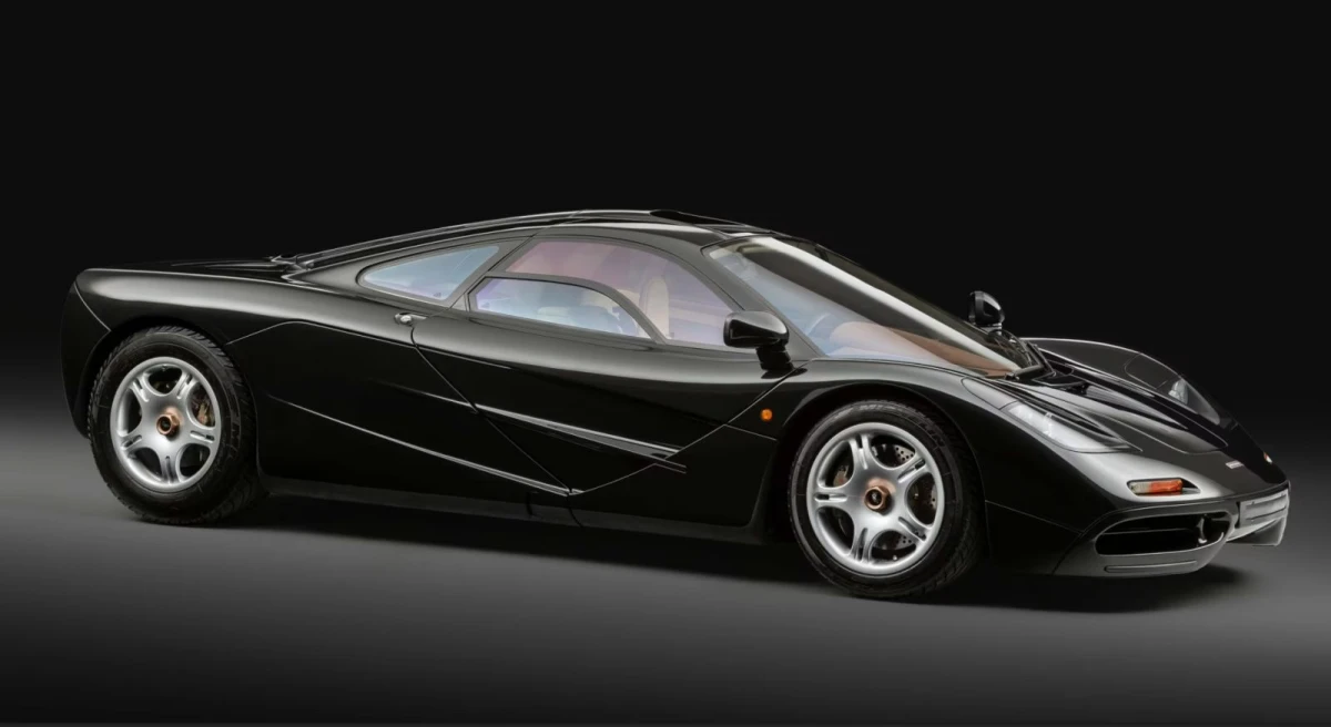 McLaren F1 із шасі 007: рідкісний суперкар, який знову з’явився на ринку