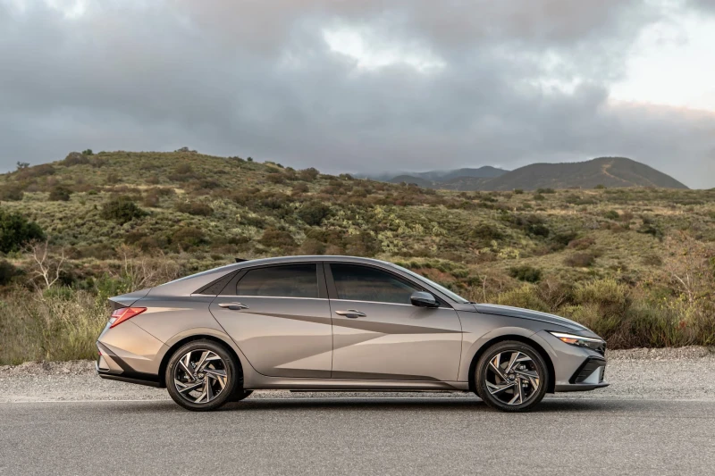 Hyundai Elantra 2026