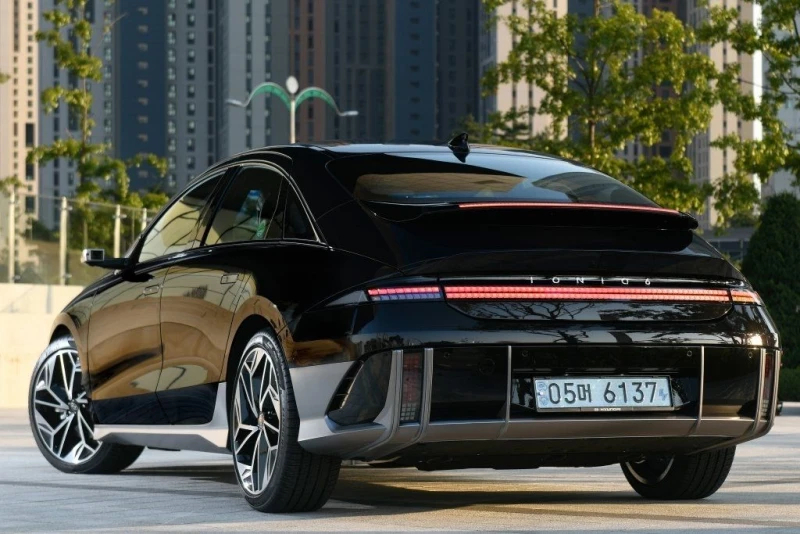 Hyundai Ioniq 6 (2022–2026)