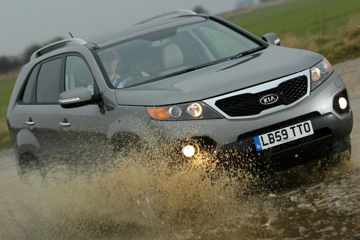 Недоліки та проблеми покоління Kia Sorento II (XM) (2009–2014) — що варто знати перед покупкою на ринку України