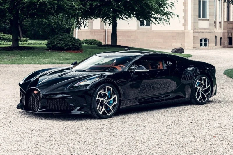 Продаж унікального Bugatti та спроба врятувати збитковий проєкт електросуперкара