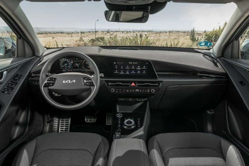 Інтер’єр Kia Niro II (SG2) (2022–дотепер) — салон, комплектації та особливості для ринку України