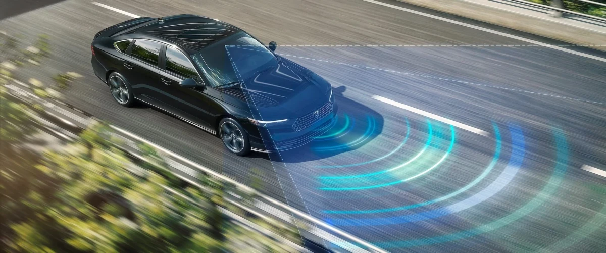 Технічні характеристики покоління Honda Accord XI (CW) (2022–дотепер) — двигуни, трансмісії та габарити для ринку України