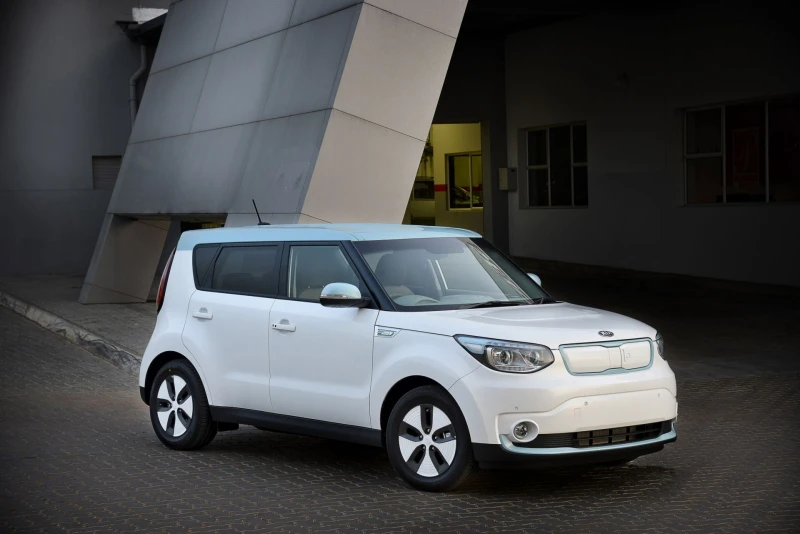Технічні характеристики Kia Soul II (PS) 2014–2019 — двигуни, трансмісії та габарити для українського ринку