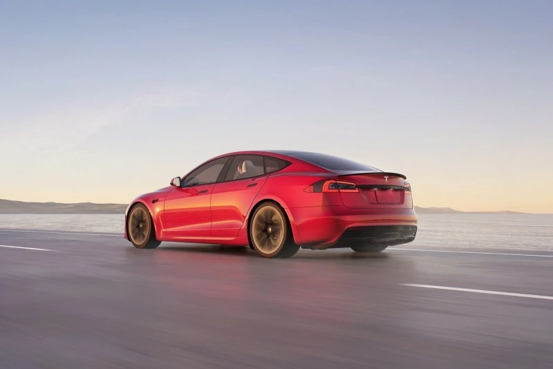 Tesla Model S III (Plaid)