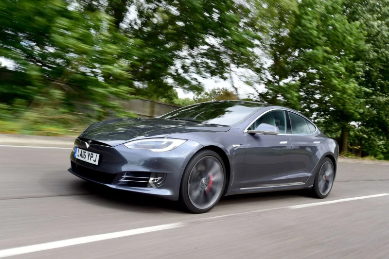 Tesla Model S II Palladium