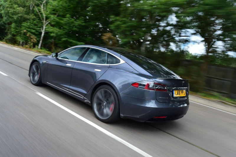 Tesla Model S II Palladium