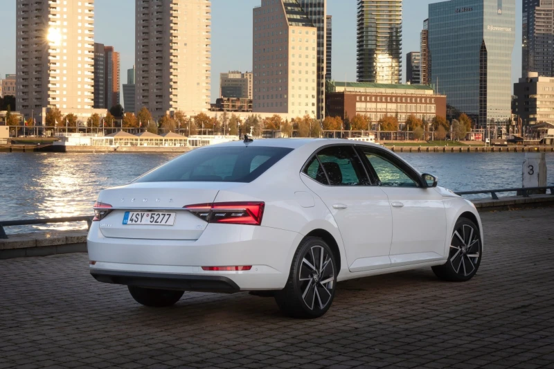 Skoda Superb III