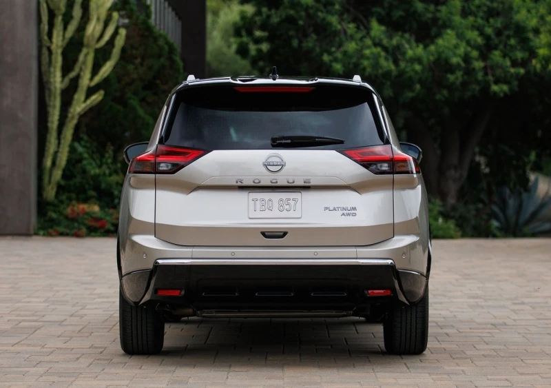 Nissan Rogue III (Mk3, Typ T33)