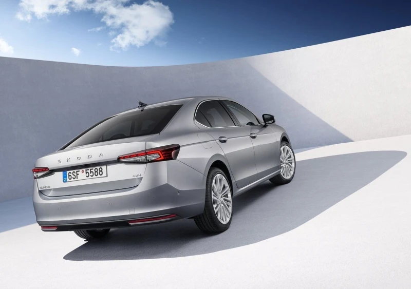 Skoda Superb IV