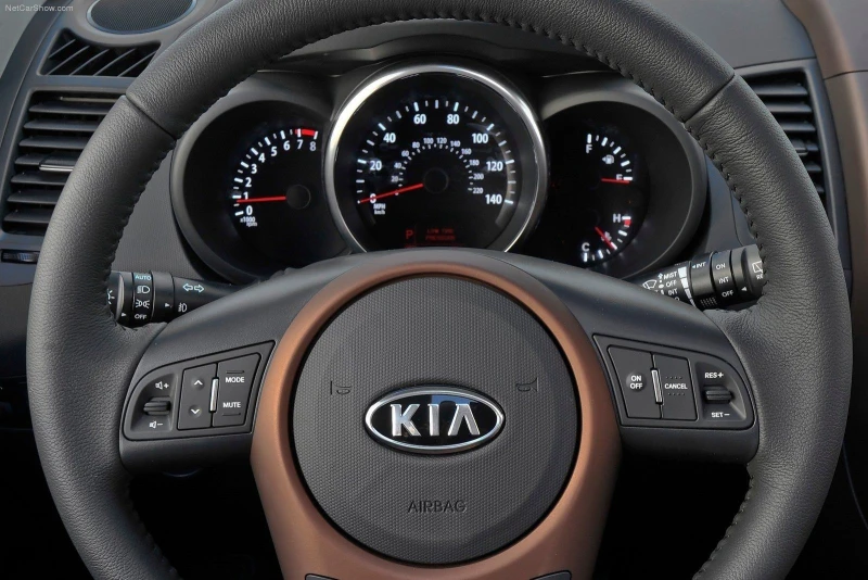 Kia Soul I (AM) 2009–2014