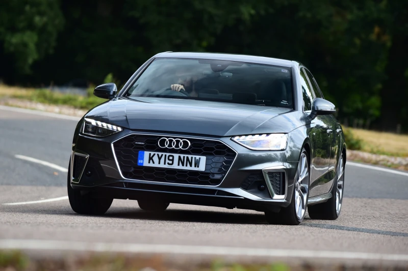 Audi A4 B9