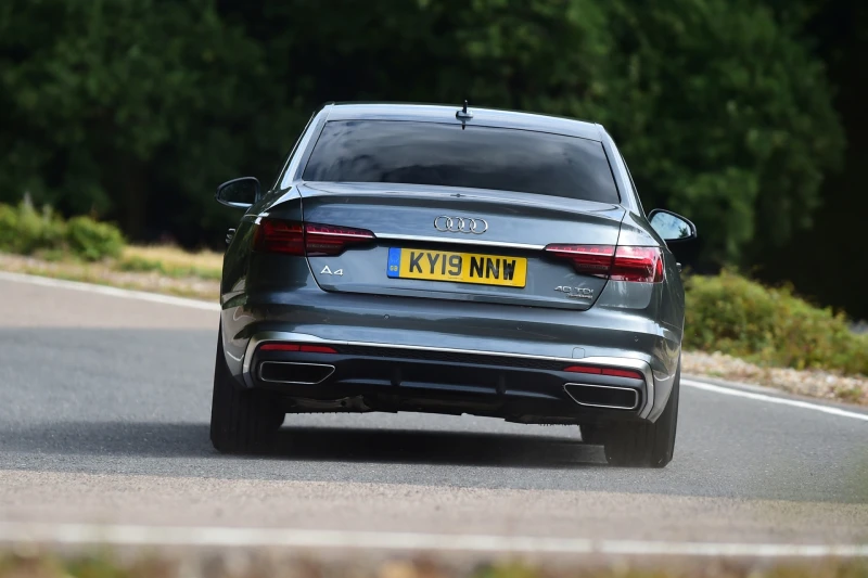 Audi A4 B9