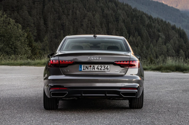 Audi A4 B9