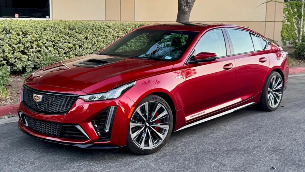 Cadillac CT5-V Blackwing зберіг механічну коробку передач після доопрацювання від Callaway