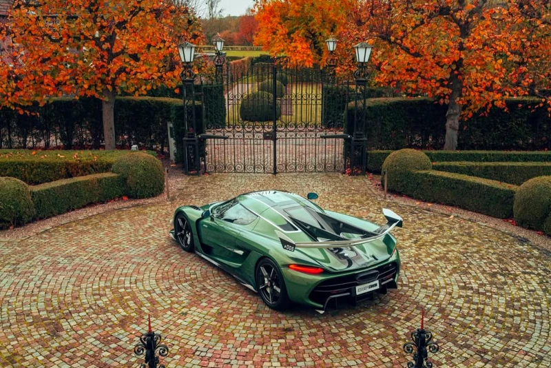 Koenigsegg Jesko Attack