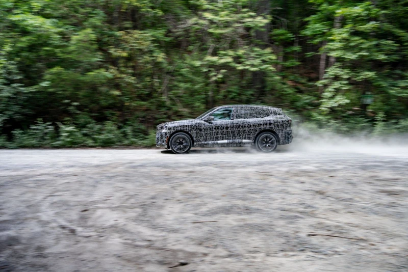 BMW iX5