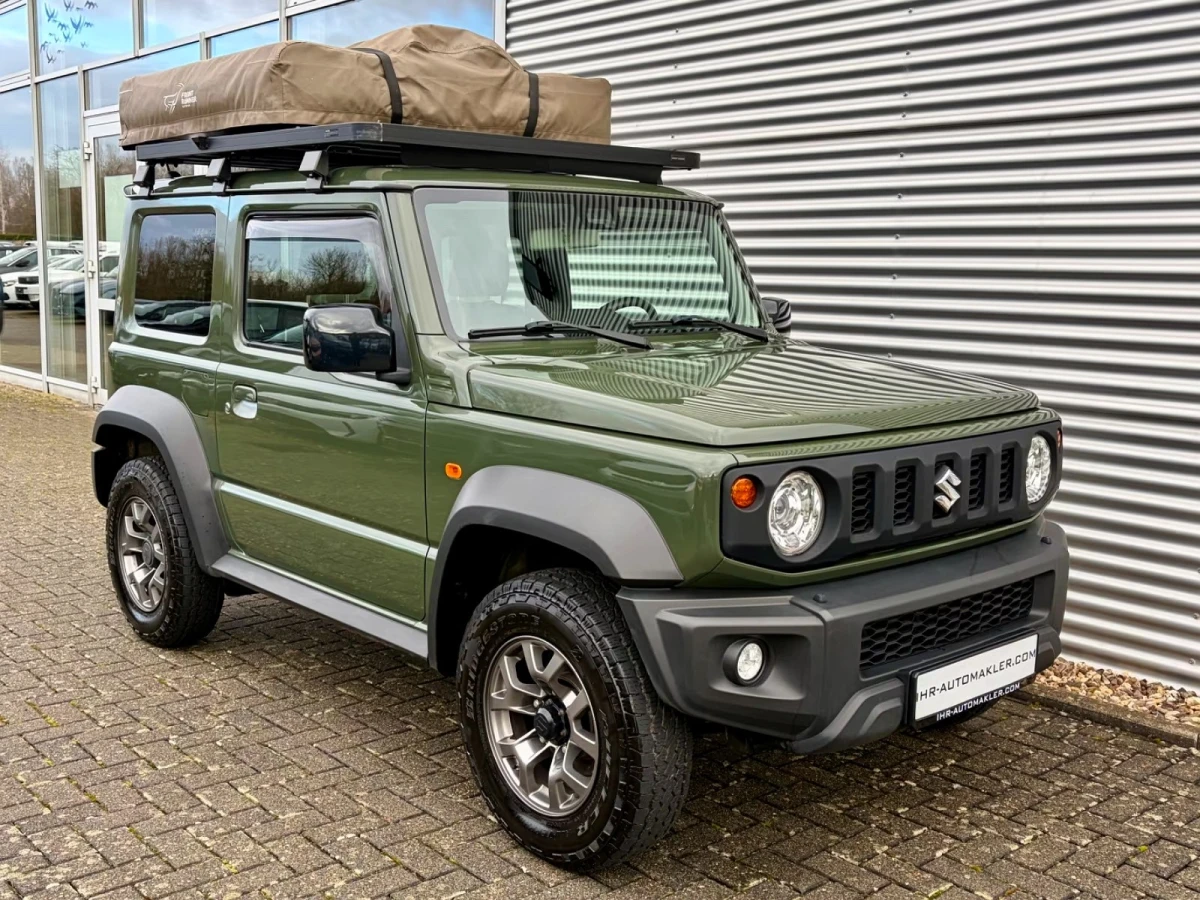 Suzuki Jimny несподівано став одним із найдорожчих уживаних позашляховиків