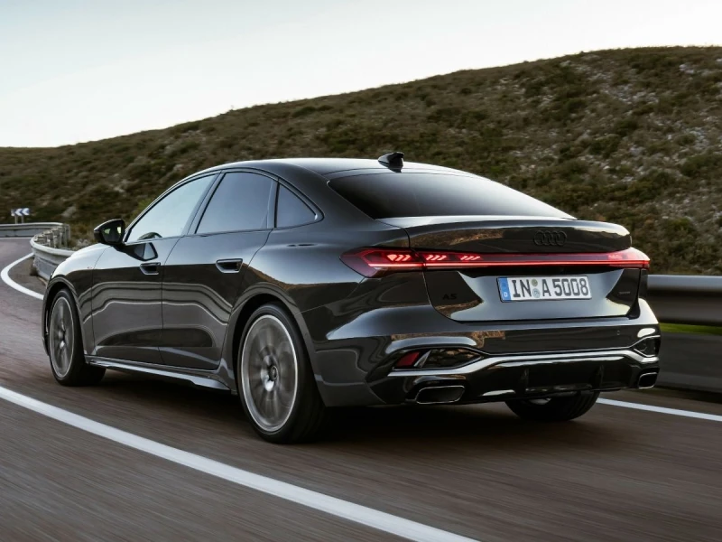 Audi A5 B10