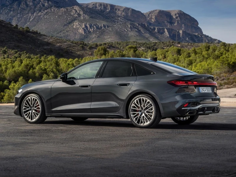 Audi A5 B10 2024