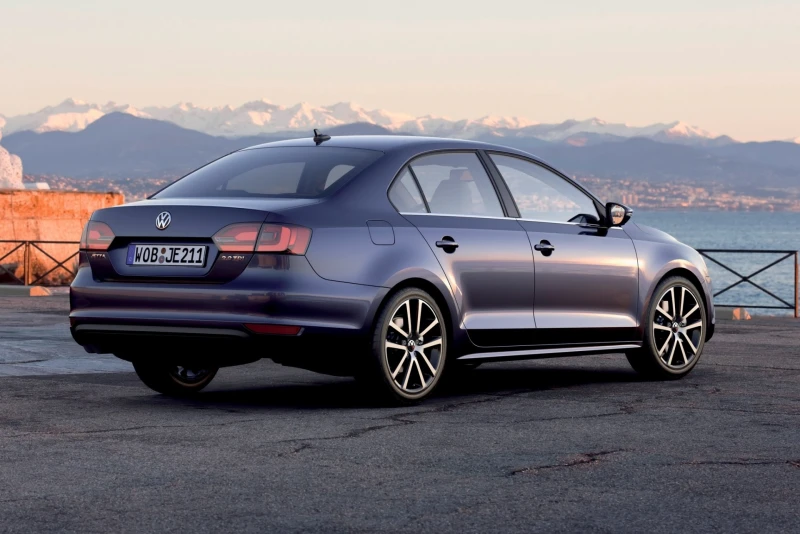 Volkswagen Jetta VI