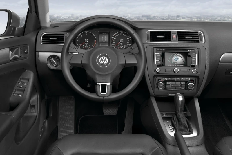 Volkswagen Jetta VI 2010–2018