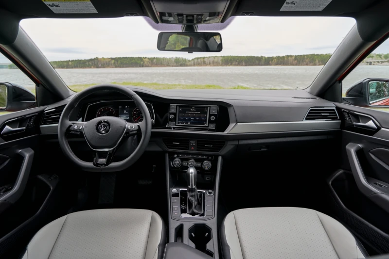 Volkswagen Jetta VII