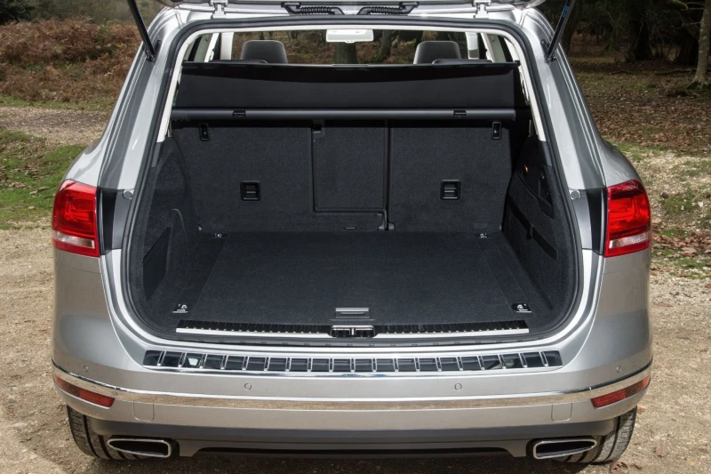 Volkswagen Touareg II 7P