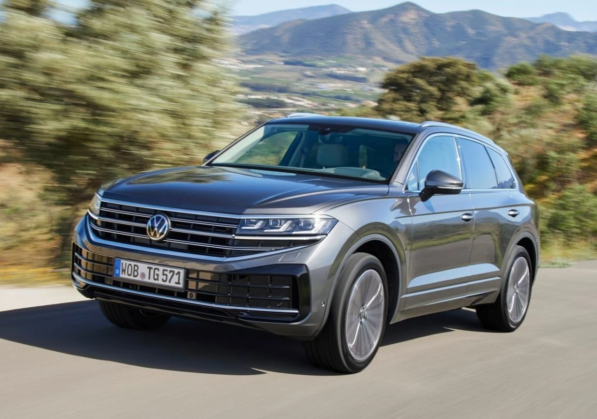 Технические характеристики Volkswagen Touareg III (CR): двигатели, трансмиссии и размеры для Украины