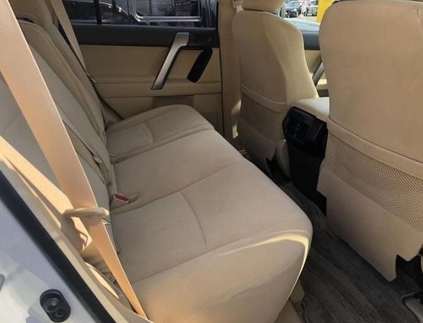 2015 Toyota Land Cruiser Prado TX - Seats