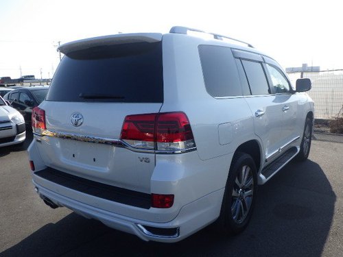 2018 Toyota Land Cruiser - NS Rear