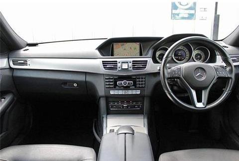 2013 Mercedes Benz E300 Front Cabin