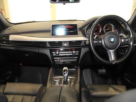 2015 BMW X6 Front Cabin