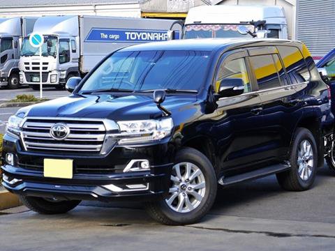 2016 Toyota Land Cruiser AX G Grille 2