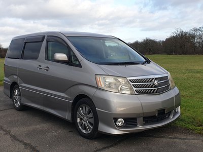 2004 Grey Toyota Alphard  - NS Front