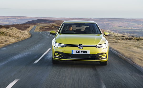 2020 VW Golf Grille