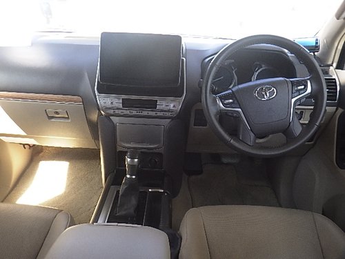 2018 Toyota Land Cruiser Prado - Dashboard