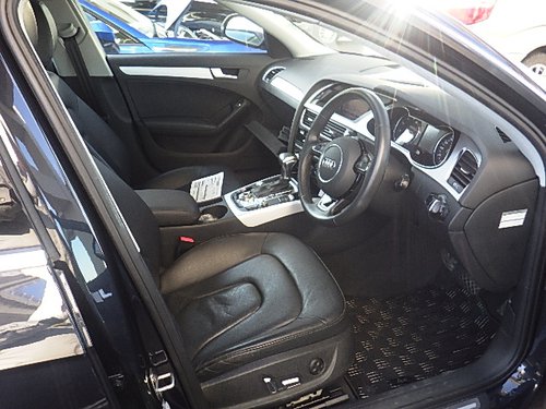 2015 Audi A4 TFS - Front Cabin