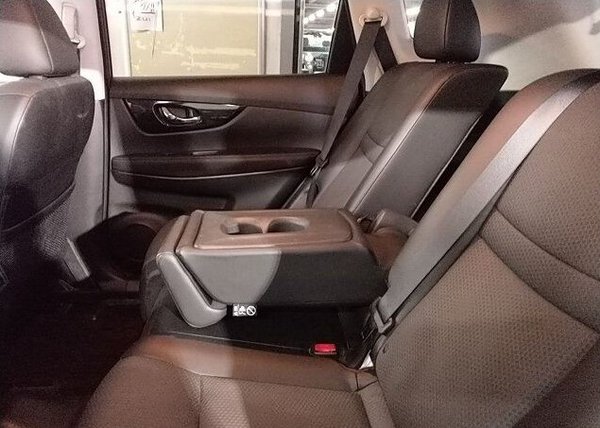2017 Nissan X-Trail 20x  - Rear Cabin