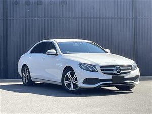 2017 Mercedes Benz E220d Avantgarde - Front