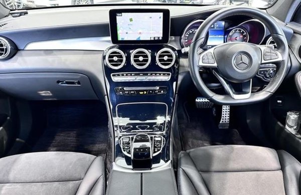 2016 Mercedes Benz GLC250 4Matic Sport - Cockpit