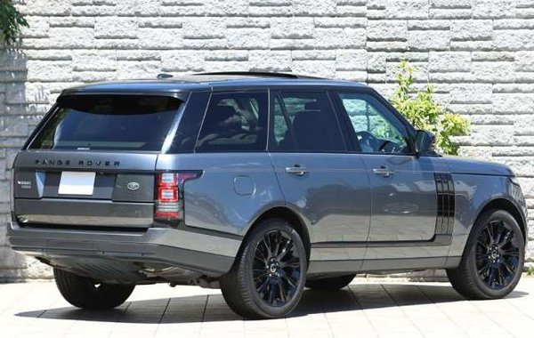 2016 Range Rover Vogue 5.0 V8 Supercharged  NS Rear