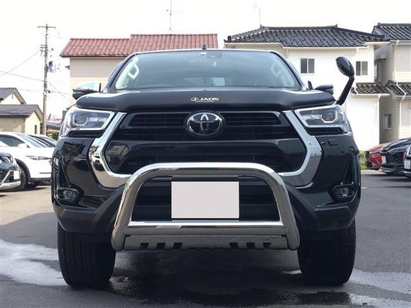 2020 Toyota Hilux Z - Grille